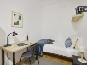 Quarto para alugar em apartamento partilhado de 10...