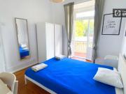 Quarto para alugar em apartamento T3 no Rato, Lisboa