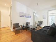 Quarto para alugar em apartamento T4 na Pena, Lisboa