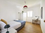 Quarto para alugar em casa com 6 quartos em Benfica, Lisboa