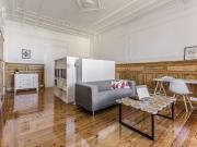 Quarto para alugar em residência de 10 quartos na Av....