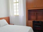 Quarto para homens em frente ao TJMG