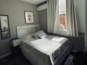 Quarto para mulher
