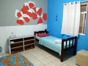 Quarto solteiro em casa Ondina