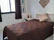 quarto solteiro mobiliado com banheiro