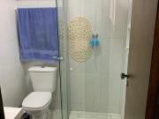 Quarto vago em casa de família