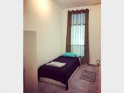 Quartos Individuais disponíveis em República para homens