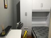 Quartos individuais em casa mista, ao lado do Bar Veloso