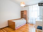 Quartos para alugar em apartamento de 6 quartos na Praça...