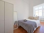 Quartos para alugar em apartamento de 9 quartos no...