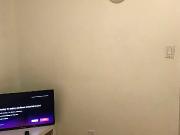 Queeb Size Room For Rent