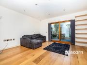 Queen Annes Square, London, SE1