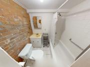 QUEEN ST W & BATHURST ST Studio Apartment for Rent at 53...
