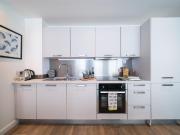 Queen Street, Maidenhead SL6, 1 bed flat to rent, £1,600...