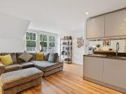 Queens Avenue, Muswell Hill N10, 2 bed flat to rent,...