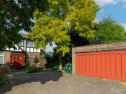 Queens Close, Edgware, 4 Bedroom Semi detached