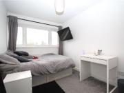 Queens Drive, Guildford, Surrey, GU2 9PP