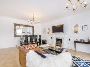 Queen's Gate, London SW7, 2 bed flat to rent, £4,500...