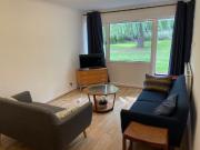 Queens Park 2 bed flat furnished
