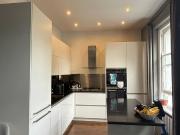Queens Park 2 bedroom + 1 study / small bedroom