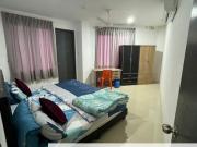 Queen's Residences Fully Furnished 2 bedroom...