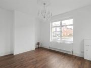 Queens Road, Beeston, Nottingham NG9, 4 bed end terrace...