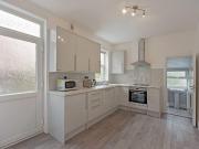 Queens Road, Beeston, Nottingham, Nottinghamshire NG9, 4...