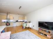 Queens Road, Brighton BN1, 2 bed flat to rent, £1,900...