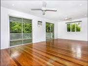 Queenslander with Modern Twist