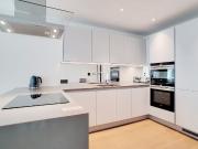 Queenstown Road, Battersea SW11, 3 bed flat to rent,...