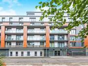 Queensway, REDHILL