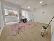 Queluz Centro T3 + Quintal 40m2 Remodelado