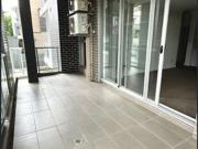 Quiet 2 bedroom apartment with a Large Study only $700...