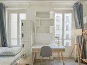 Quiet and bright private studio of 14 m2, Paris...