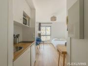 Quiet and bright private studio of 17 m2