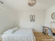 Quiet and bright private studio of 17 m2 Paris Amsterdam...