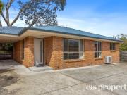 Quiet and Convenient Kingston Location