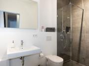 Quiet and lovely flat in the heart of town Berlin,...