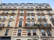 Quiet and luxurious apartment connecting business,...