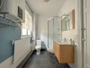 Quiet and well maintained one bedroom apartment, Paris... Quiet and well maintained one bedroom apartment, Paris...