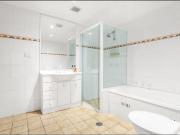 Quiet Apartment in a Cul De Sac