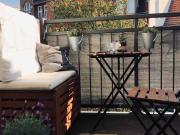 Quiet city apartment near the university hospital,...