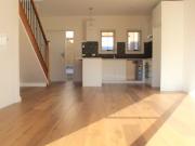 Quiet, Convenient Living in Prime Oakleigh Location