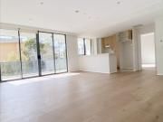 Quiet east facing and timber floor apartment