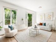 Quiet Garden Residence in Acclaimed Building