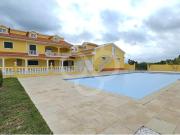 Quinta 2,4 hectares com moradia T5 em Aveiras de Cima...