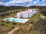 Quinta à venda em Vila Viçosa