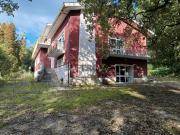 Quinta Casa dos Montoitos, com amplo terreno, perto de...