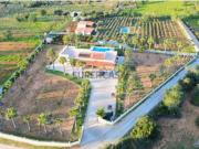 Quinta com 16.260m2 de terreno e piscinas em Vale Verde,...