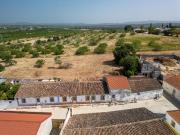 Quinta com 3 moradias e armazém para Reabilitação 120m²...